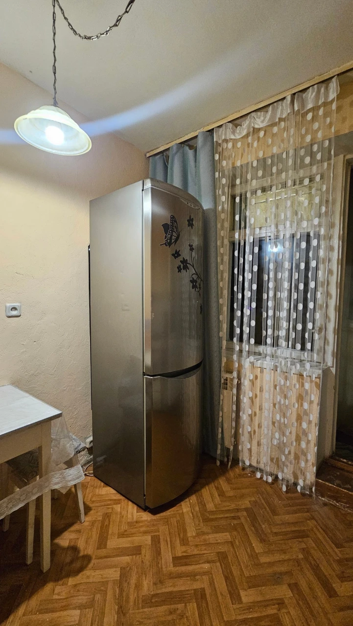 Оренда 1-кімнатної квартири 40 м², Прирічна вул., 17Г