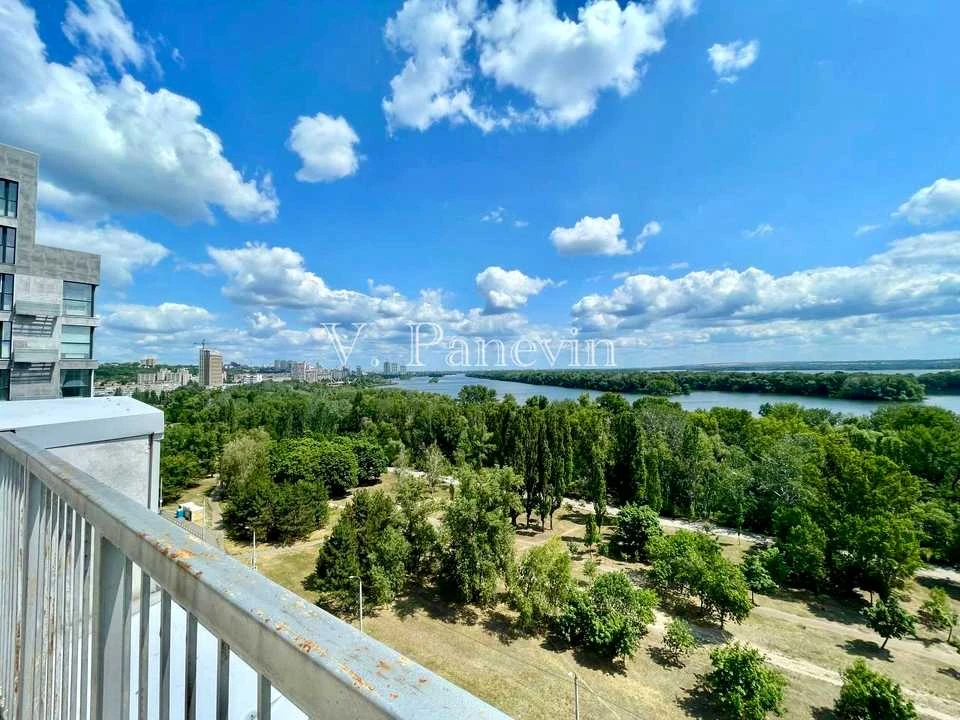 Квартира. Дніпро, Набережна Перемоги вул., 112-Д к