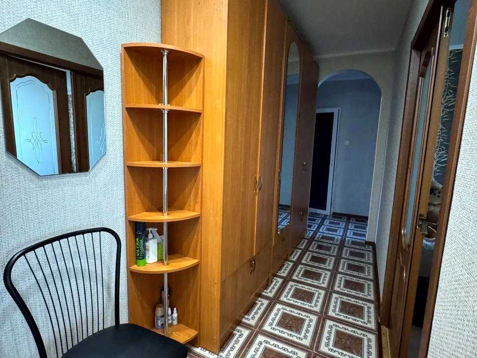 Квартира. Дніпро, Івана Нечуя-Левицького вул. (Каруни)