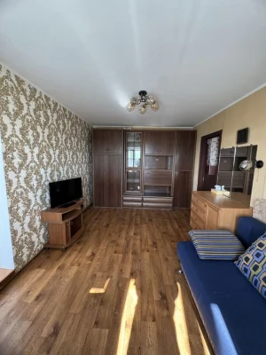 Продам 2х ком квартиру пр-ктНебесной сотни