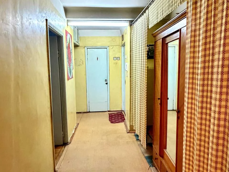 Квартира. Запоріжжя, Героїв Крут вул. (12 Квітня)