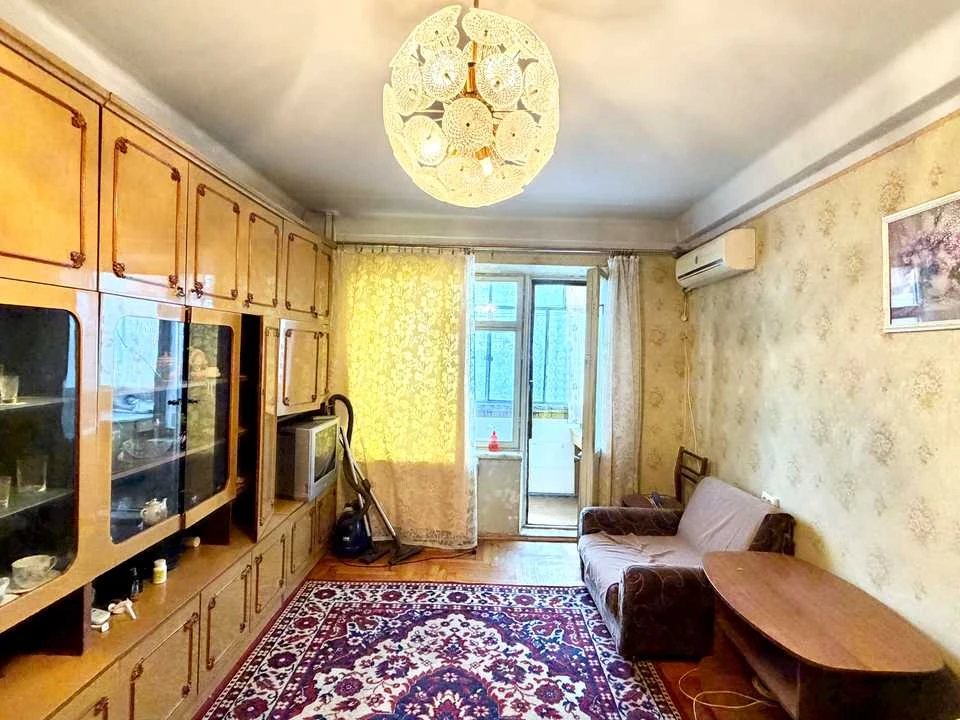 Квартира. Запоріжжя, Героїв Крут вул. (12 Квітня)