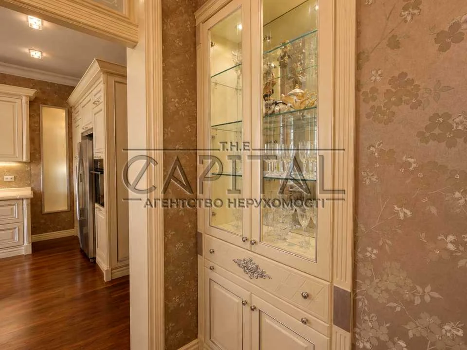 Apartment. Kyiv, Antonovycha St. (Gorky)