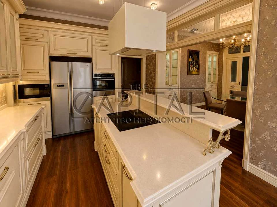 Apartment. Kyiv, Antonovycha St. (Gorky)