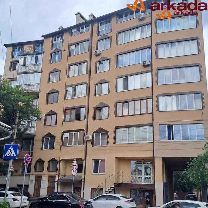 Готова до ремонту ЗДАНА  3-х кімнатна квартира, Найнижча Цін