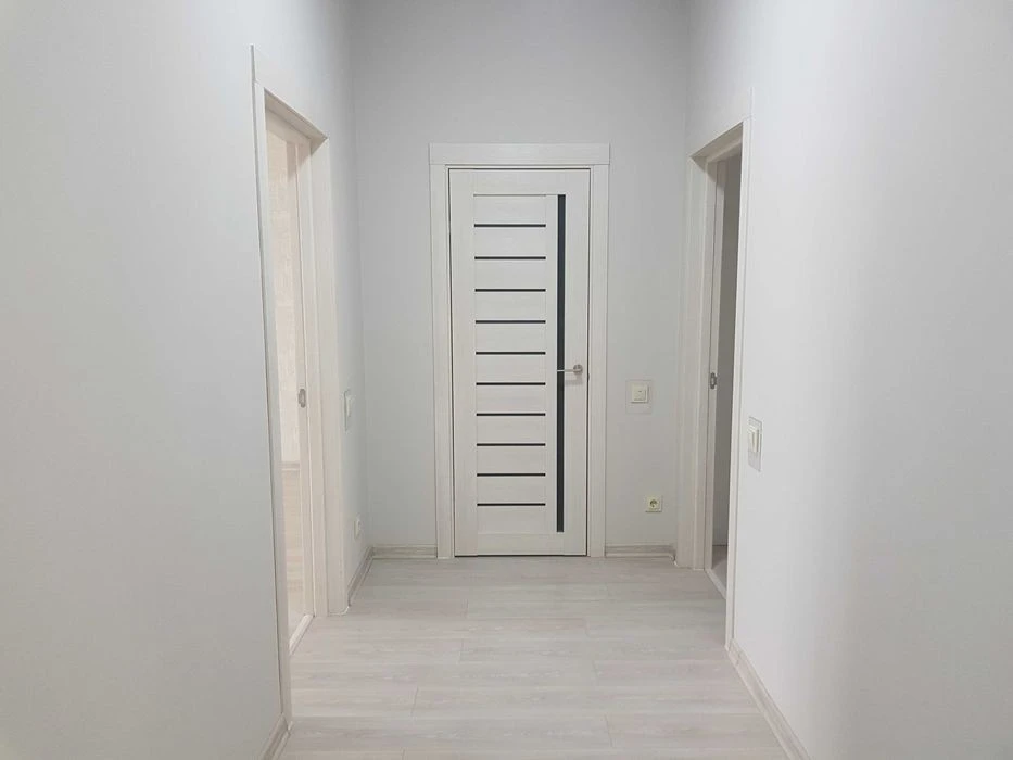 3-room apartment for sale, Kyrylo-Mefodivskaya 2, new building