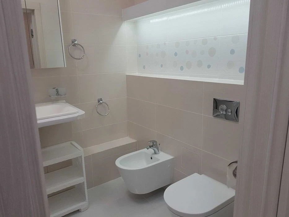 3-room apartment for sale, Kyrylo-Mefodivskaya 2, new building