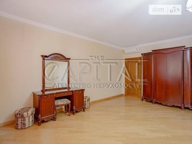 Продаж 5к квартири 220 кв. м на вул. Костянтинівська 10 • ID