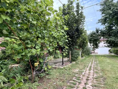 Будинок. Рівне, Дворецька вул.