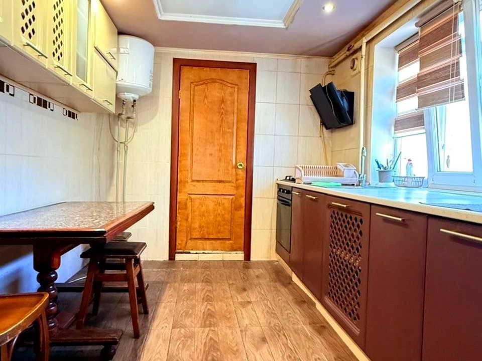 Будинок. Кропивницький, Микитенко