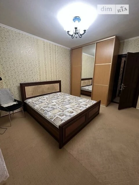 Довготривала оренда 3к квартири на вул. Миколи Ушакова 20А •