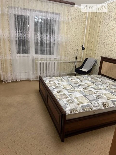 Довготривала оренда 3к квартири на вул. Миколи Ушакова 20А •