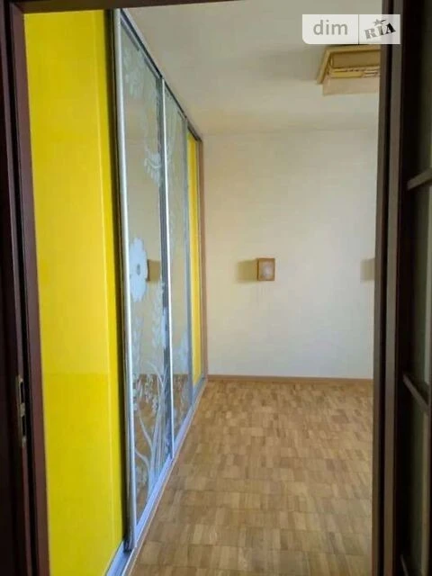 Довготривала оренда 2к квартири на вул. Хорольська 3 • ID 34
