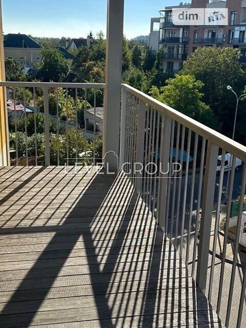 Довготривала оренда 3к квартири на вул. Івана Кавалерідзе 11