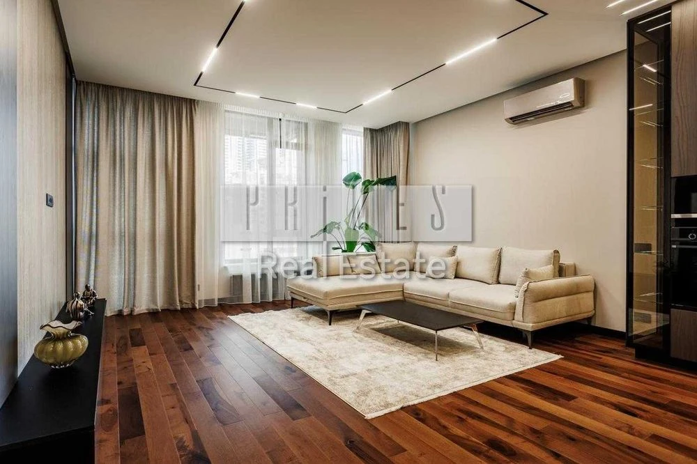 Продаж 4к квартири 125м3 ремонт TRIIINITY Василя Тютюнника 3