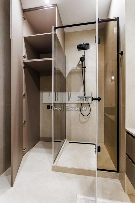 Продаж 4к квартири 125м3 ремонт TRIIINITY Василя Тютюнника 3