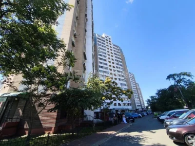 Spacious 3-room apartment near Lake Sonyachnoe. State programs "ok