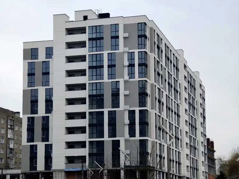 Квартира. Івано-Франківськ, Гната Хоткевича вул., (Будинок)