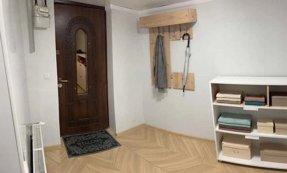 Продаж будинку 60 м2 5 сот Окремий двір. Індив газ опал Черв