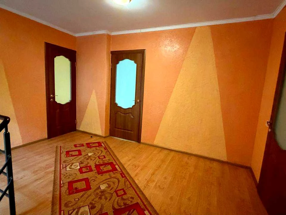 Квартира. Рівне, Дворецька вул.
