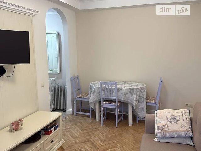 Довготривала оренда 2к квартири на узвіз Кловський 24 • ID 3