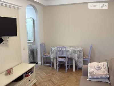 Довготривала оренда 2к квартири на узвіз Кловський 24 • ID 3
