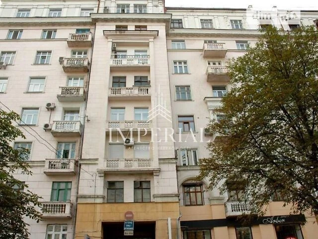 Довготривала оренда 4к квартири на вул. Антоновича 4/6 • ID
