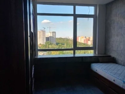 Квартира. Київ, Ракетна вул., (Будинок 1)