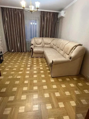 Продам 2-к простору кв-ру (площа 60 м²) Мостицький масив вул