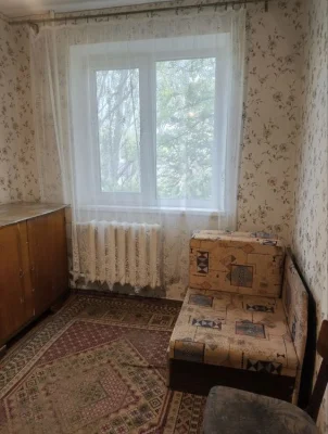 Продається 3х кімнатна квартира  в районе кінотеатра «Юність
