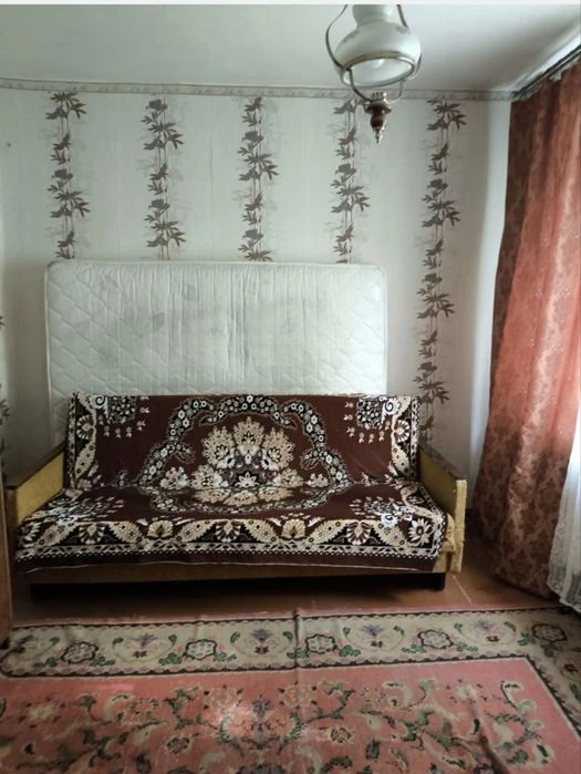 Продається 3х кімнатна квартира  в районе кінотеатра «Юність