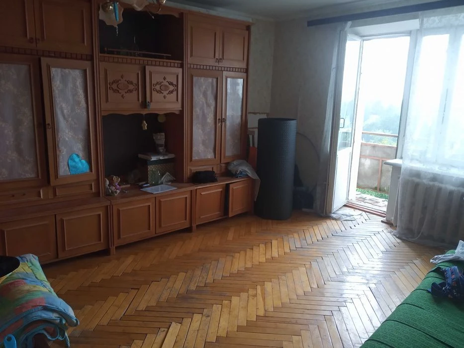 Квартира продаж однокімнатна біля меморіалу