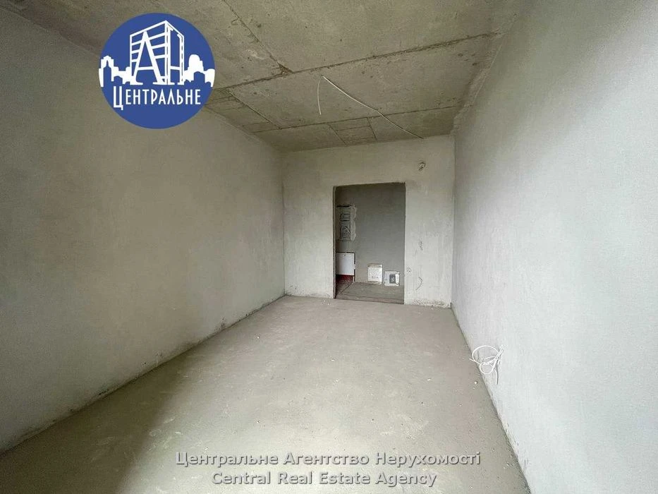 Продається 2 км новобудова у зданому будинку