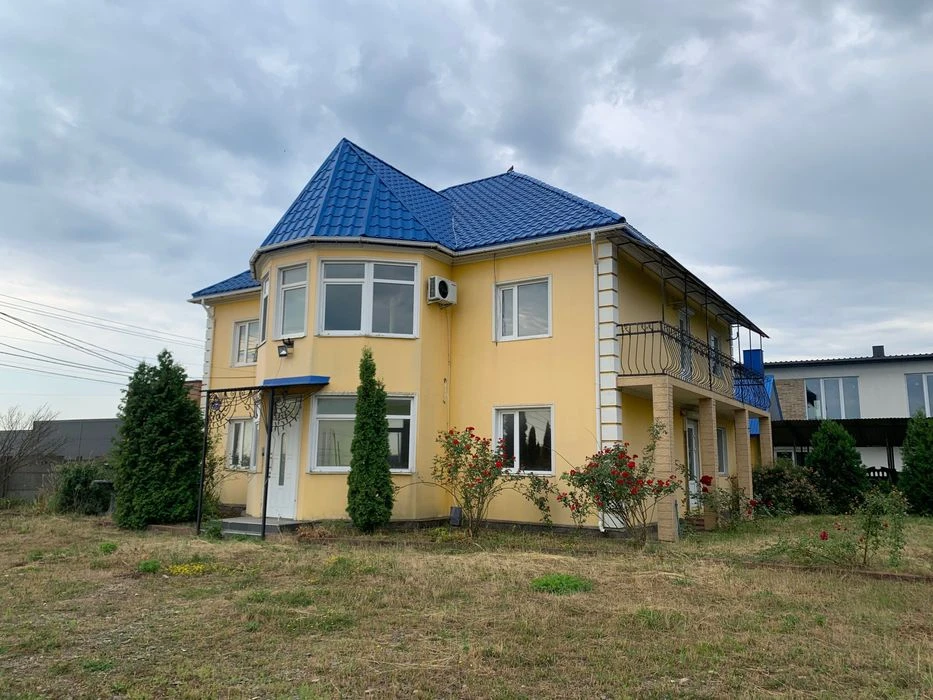 Будинок під реконструкцію плюс ділянка 7,5 соток в районі Сп