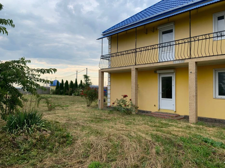 Будинок під реконструкцію плюс ділянка 7,5 соток в районі Сп