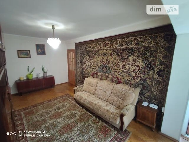 Довготривала оренда 3к квартири на вул. Михайла Котельникова
