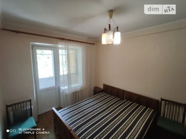 Довготривала оренда 3к квартири на вул. Михайла Котельникова