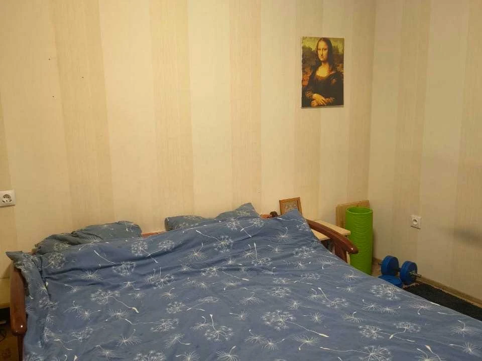 Квартира. Київ, Кирило-Мефодіївська вул.