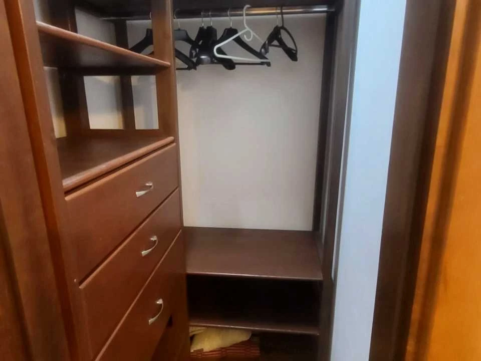 Будинок. Львів, Поперечна вул.