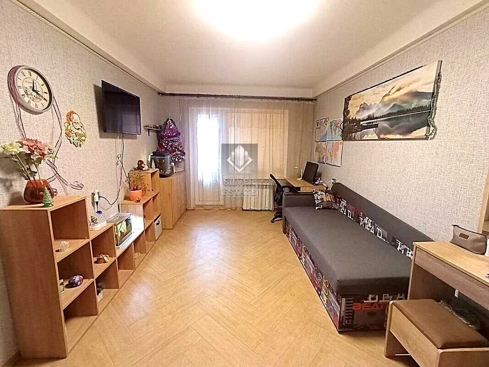 Квартира. Запоріжжя, Чарівна вул.