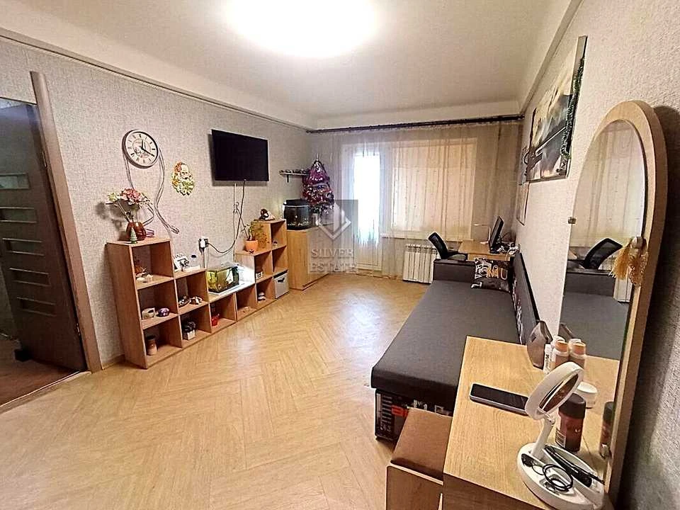 Квартира. Запоріжжя, Чарівна вул.