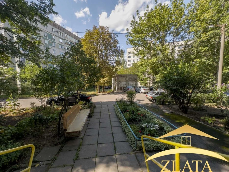 Продажа 2-к квартиры в Шевченковском районе.