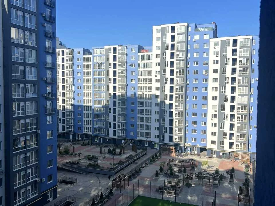 Квартира. Івано-Франківськ, Княгинин вул., (Будинок 17)