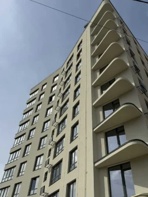 ТЕРМІНОВО, 2 кім, газ, в обжитому районі міста
