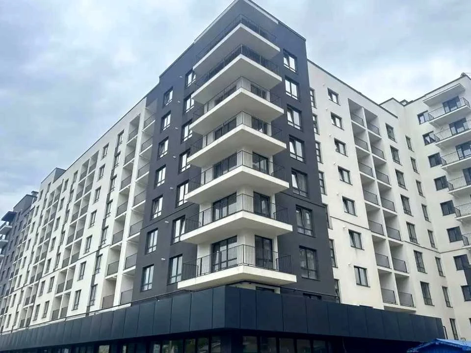 Квартира. Івано-Франківськ, Володимира Івасюка вул., (Будино