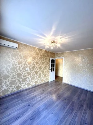 Продам 3к. кв. з ремортом ‼️м.Академіка Павлова ‼️(93086)