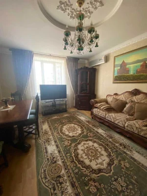 Продаж 3к квартири 85.5 кв. м на вул. Захисників Миколаєва!