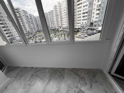 Продам простору 3 кімнатну квартиру