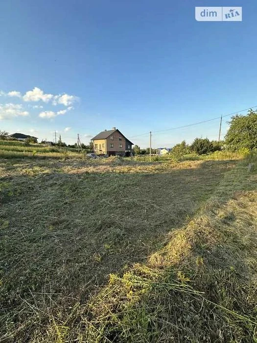 Земельна ділянка під житлову забудову, 12 соток