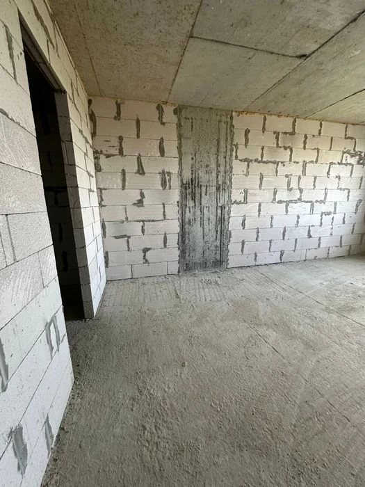 Продаж 2-кімнатної квартири в новобудові ЖК R2 Residence на